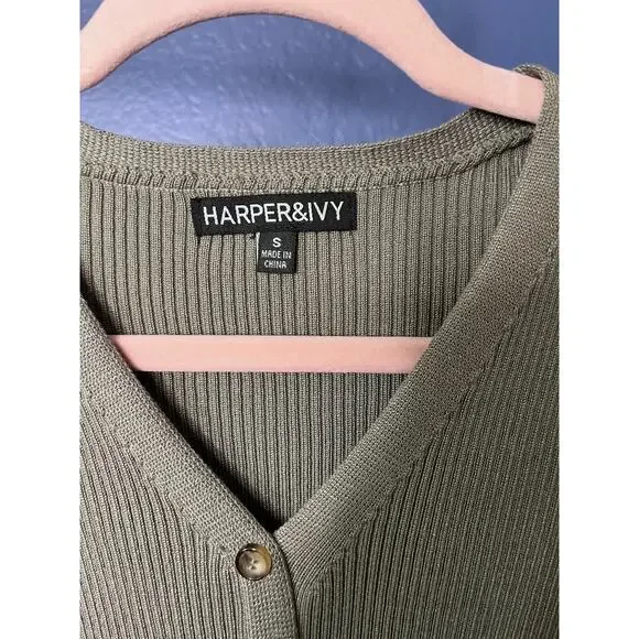 Harper & Ivy Ribbed Knit Midi Dress Sage Green Button Front Bodycon Small NWOT - Picture 4 of 6